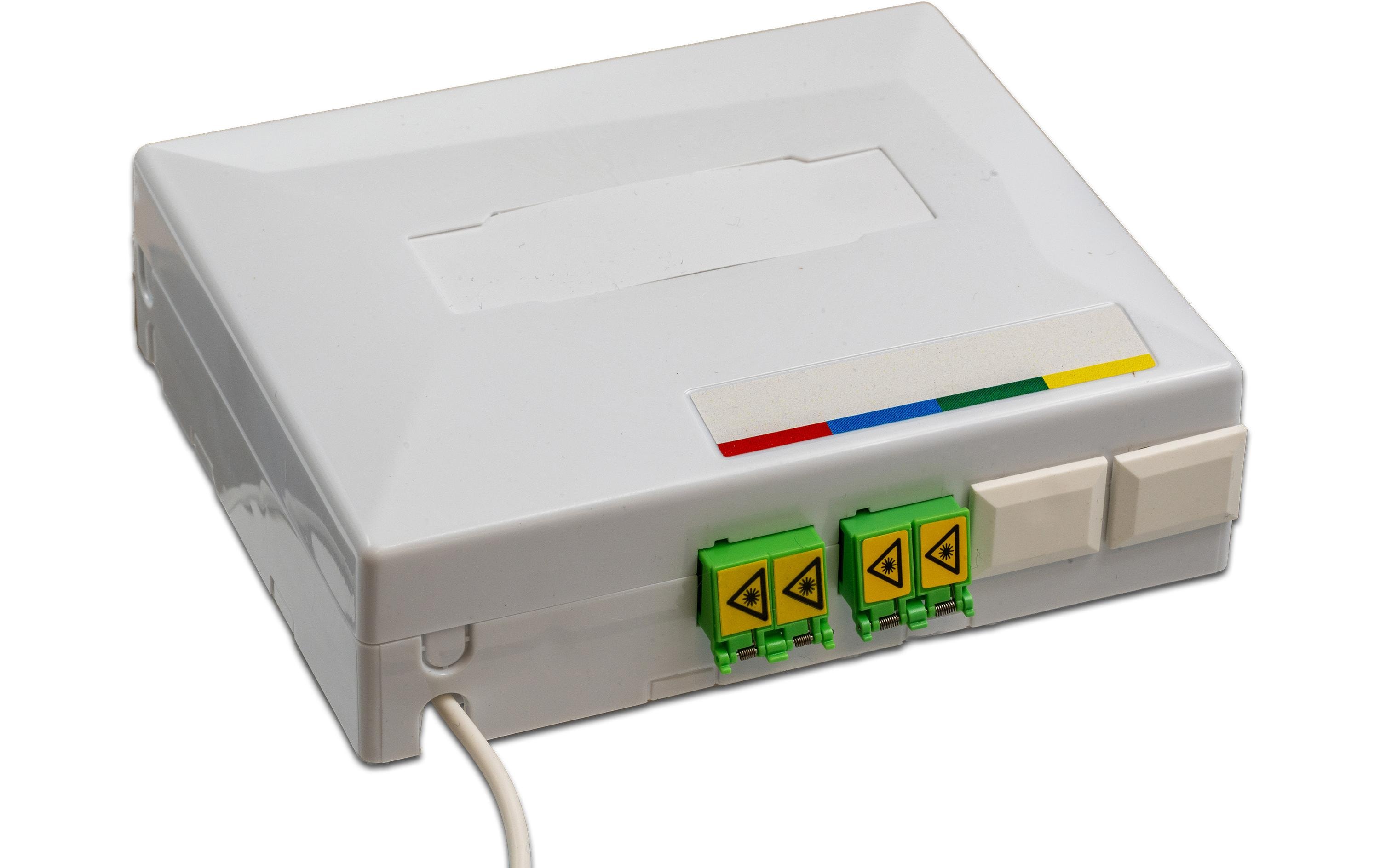 Lightwin FTTH OTO Box 4x LC/APC Kupplungen, Breakoutkabel 100 m Lightwin FTTH OTO Box 4x LC/APC Kupplungen, Breakoutkabel 100 m