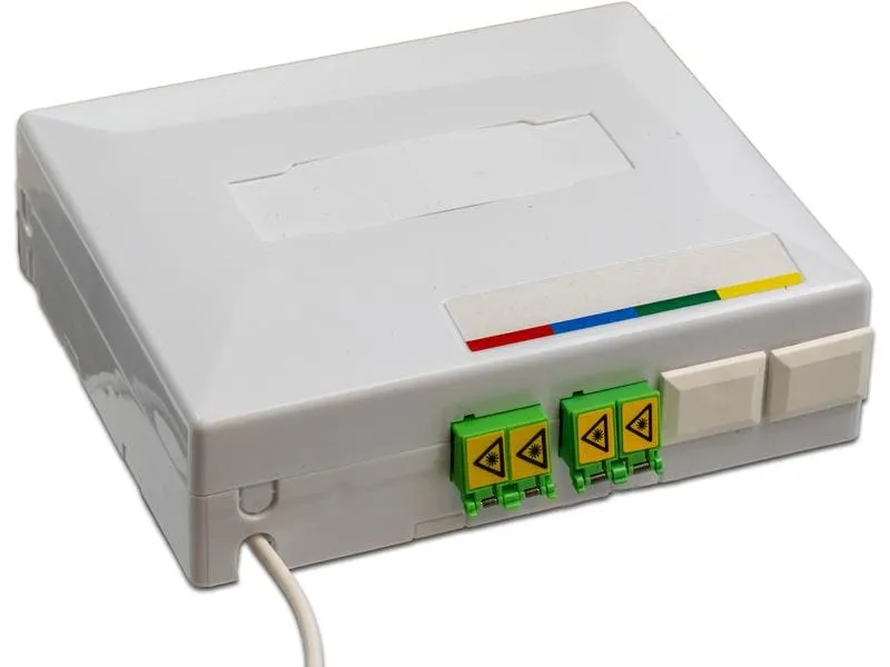 Lightwin FTTH OTO Box 4x LC/APC Kupplungen, Breakoutkabel 30 m Lightwin FTTH OTO Box 4x LC/APC Kupplungen, Breakoutkabel 30 m