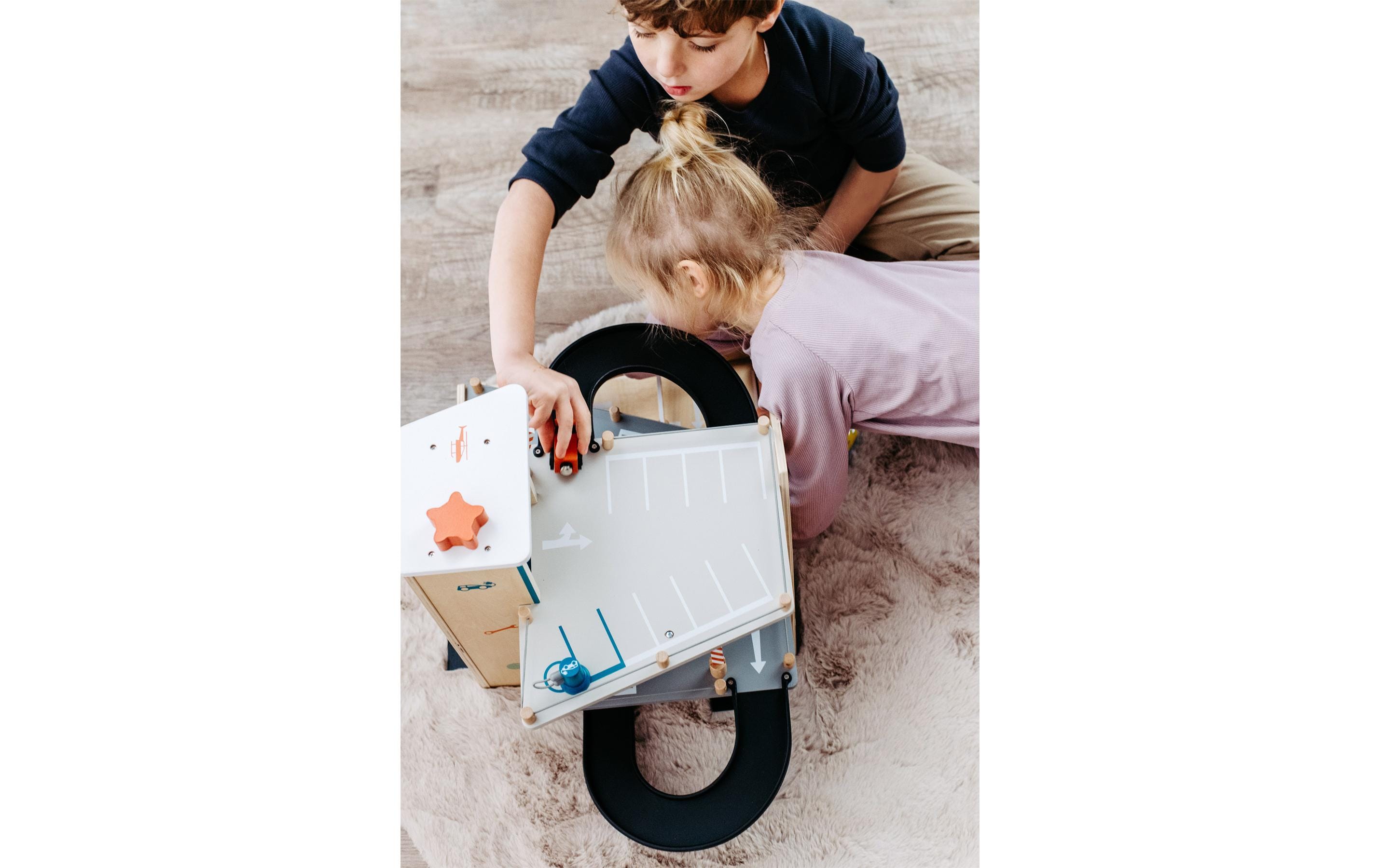 small foot Parkhaus Rallye