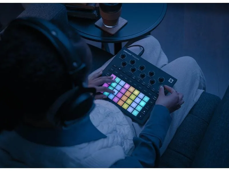 Novation Synthesizer Circuit Tracks Novation Synthesizer Circuit Tracks