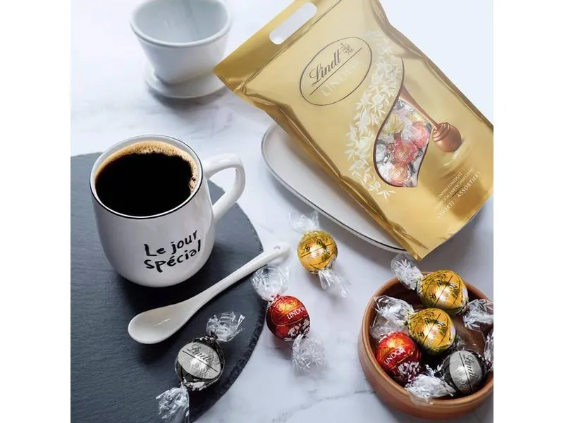 Lindt Pralinen Lindor Assortiert 2000 g Lindt Pralinen Lindor Assortiert 2000 g