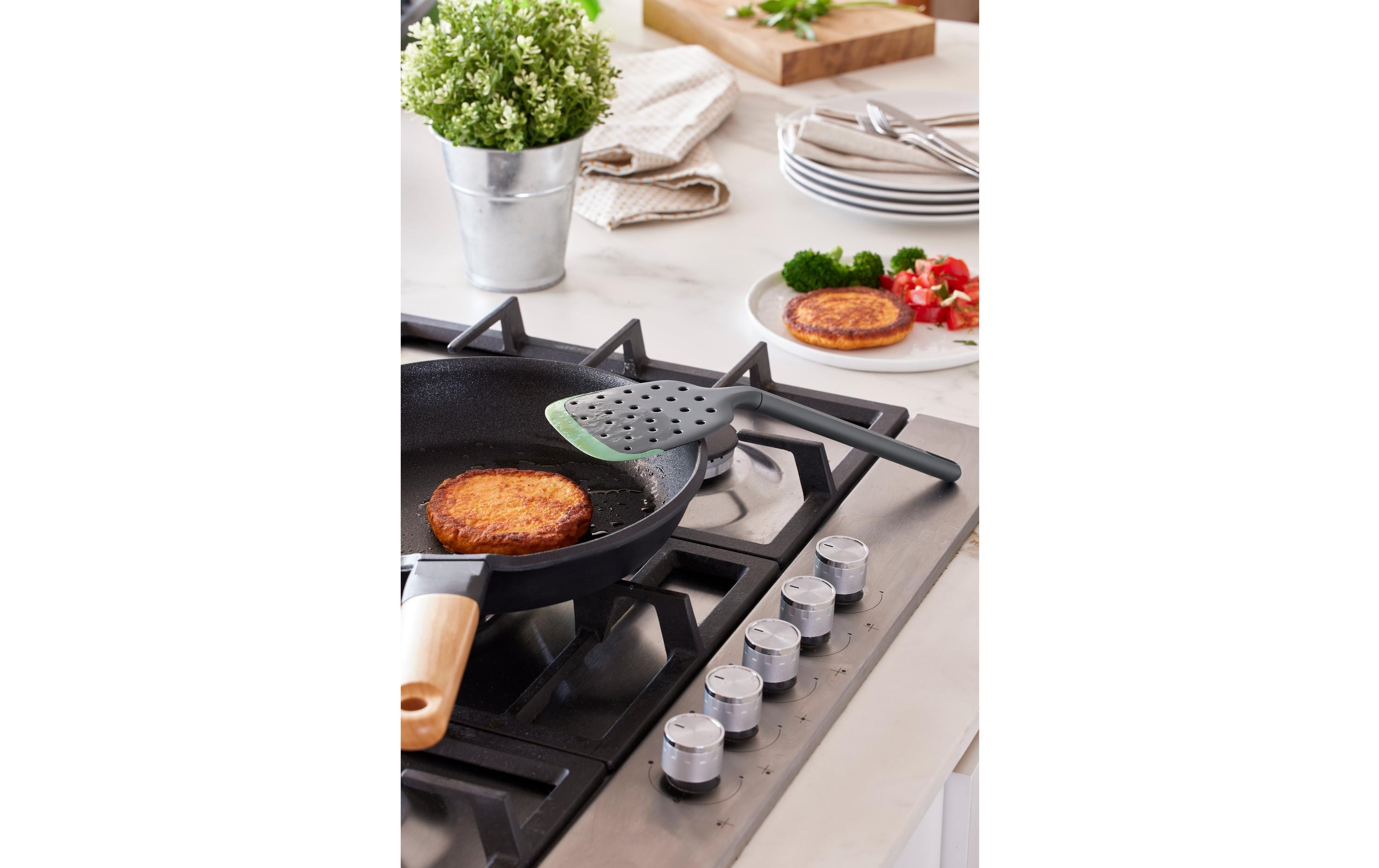 Lékué Pfannenwender PBT/Silikon, Grün/Schwarz