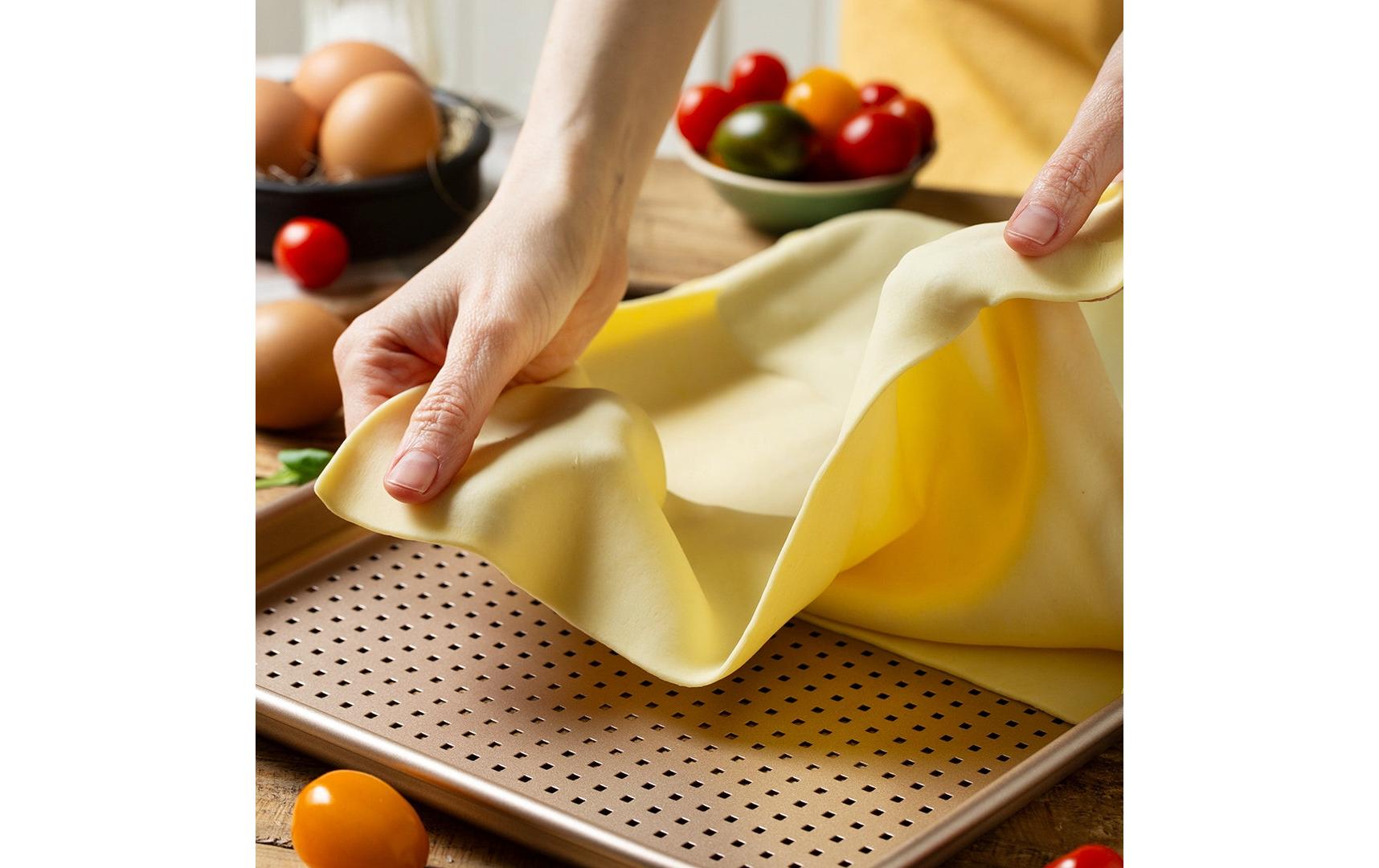 Decora Backform Perforiertes Rose-Gold Linie, 39.7 x 27 cm