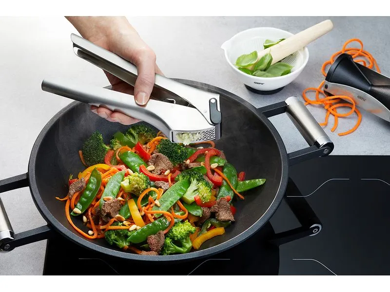 GEFU Knoblauchpresse Garlico Silber