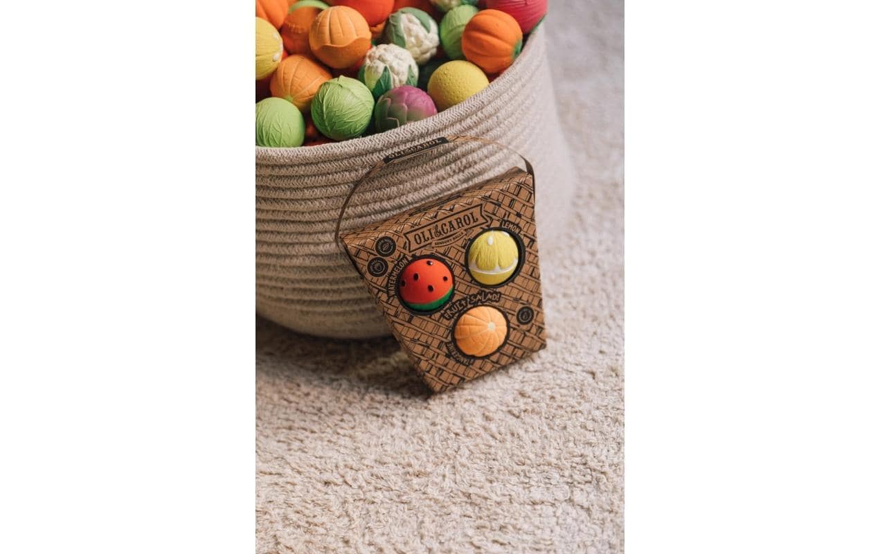 Oli&Carol Greifling Fruit Salad Baby Sensory Balls