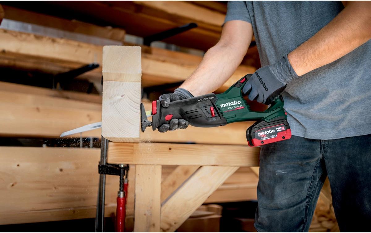 Metabo Akku-Säbelsäge SSEP 18 LT BL Solo