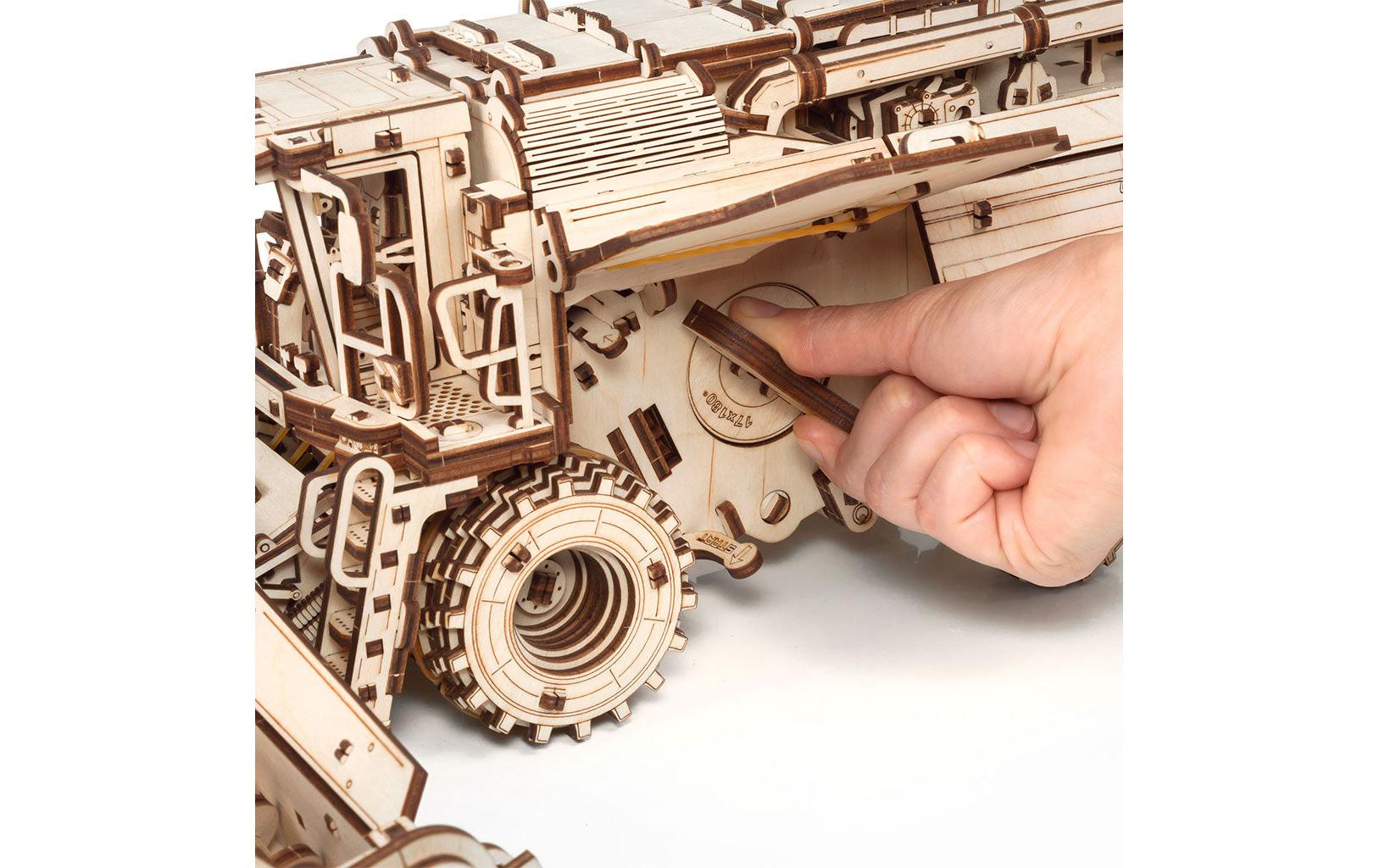 Eco-Wood-Art Bausatz Mähdrescher GH800