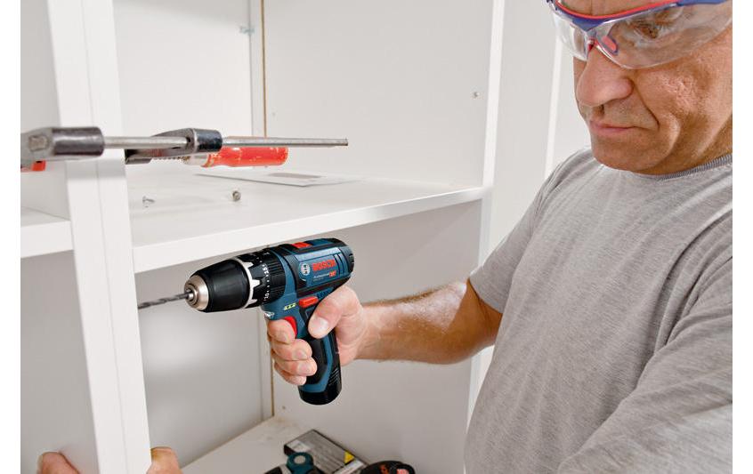 Bosch Professional Akku-Schlagbohrschrauber GSB 12 V-15 + L-Boxx Clic&go Solo