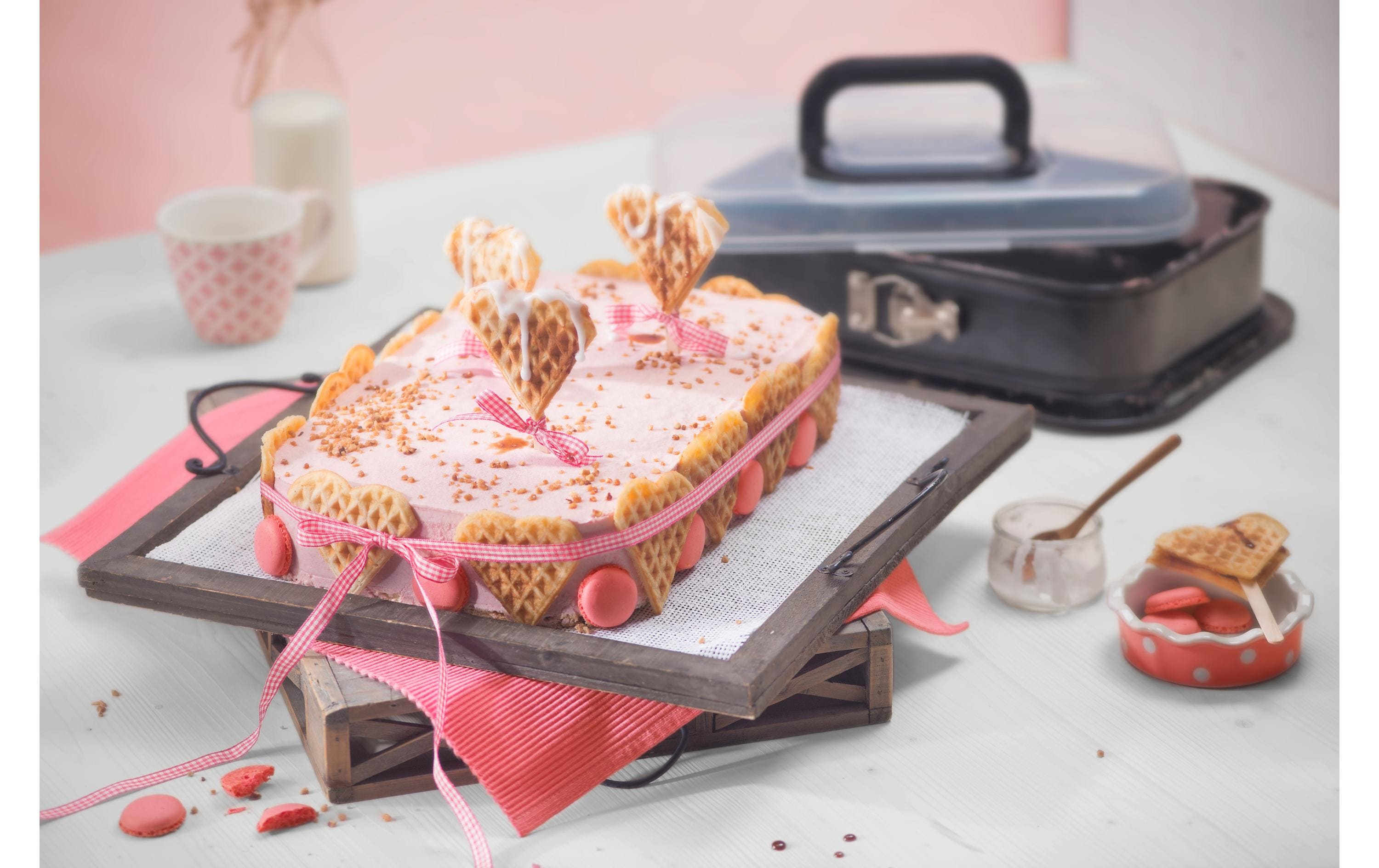 Kaiser Springform Rechteckig mit Transporthaube