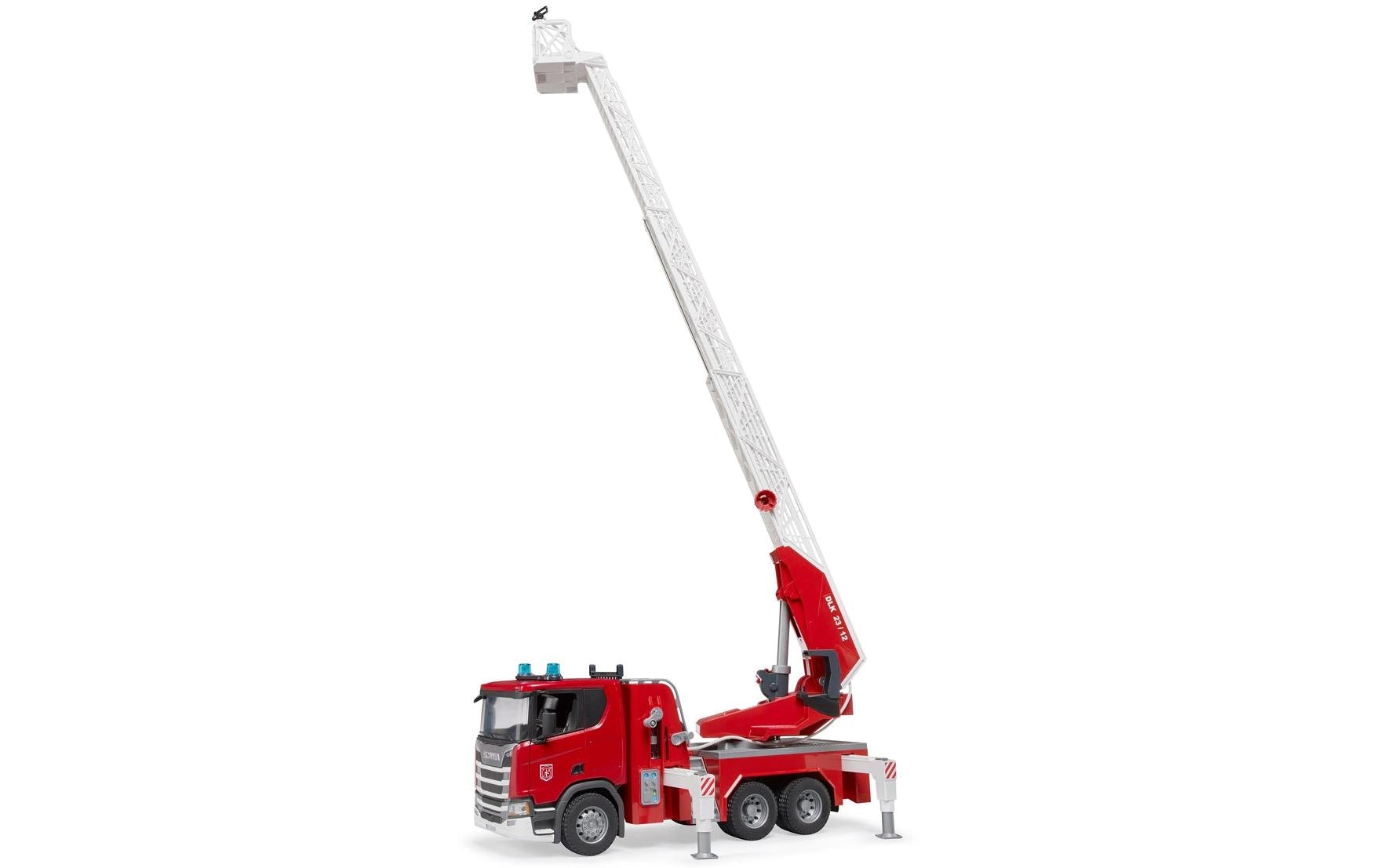 Bruder Spielwaren Scania Super Fire engine