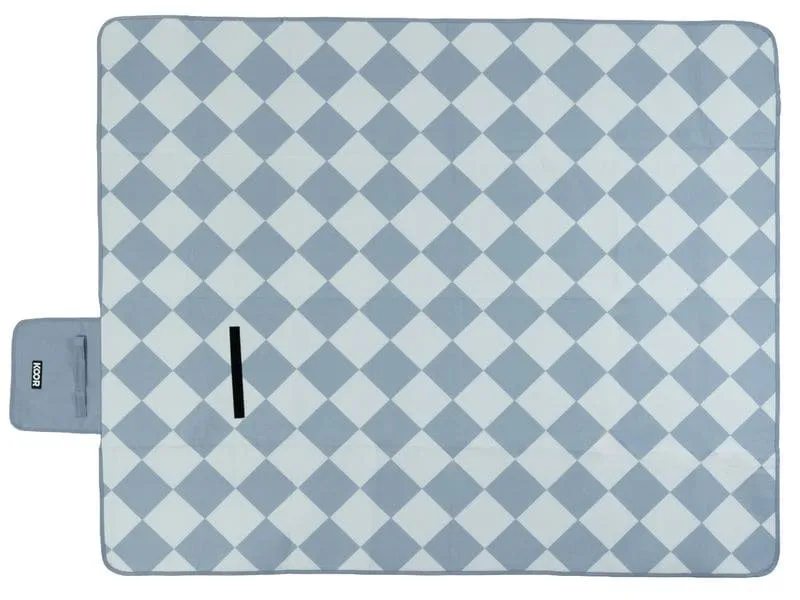 KOOR Picknickdecke Diamond, Blau 135 x 160 cm KOOR Picknickdecke Diamond, Blau 135 x 160 cm