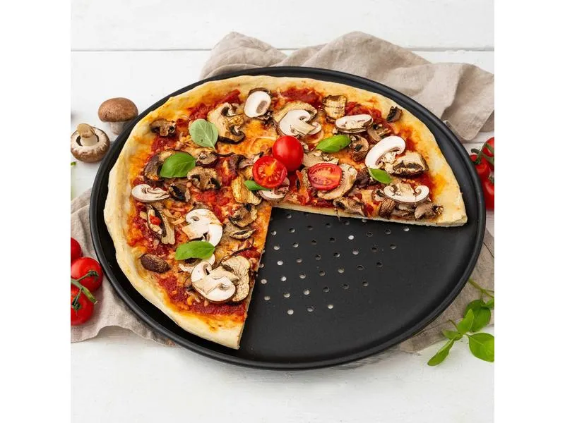 Zenker Pizzablech Special – Countries gelocht, Ø 32 cm Zenker Pizzablech Special – Countries gelocht, Ø 32 cm