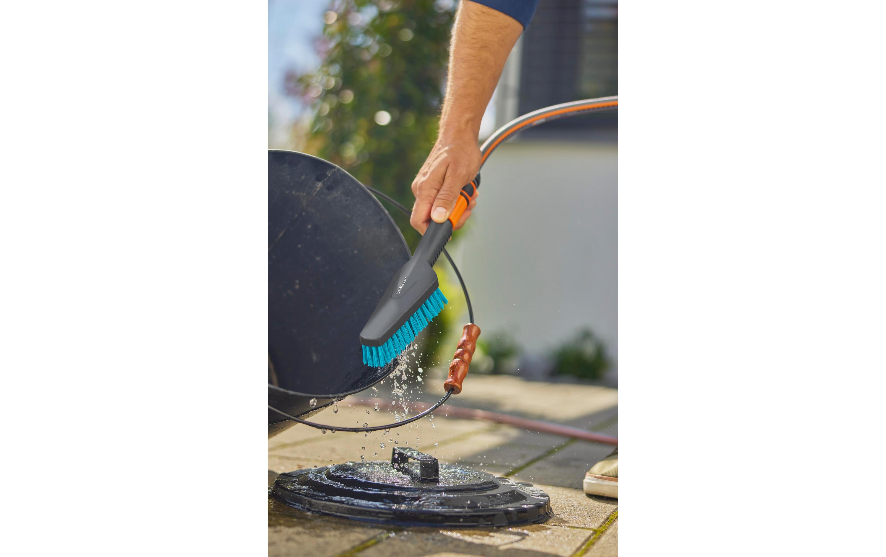 GARDENA Cleansystem Handbürste S hard GARDENA Cleansystem Handbürste S hard