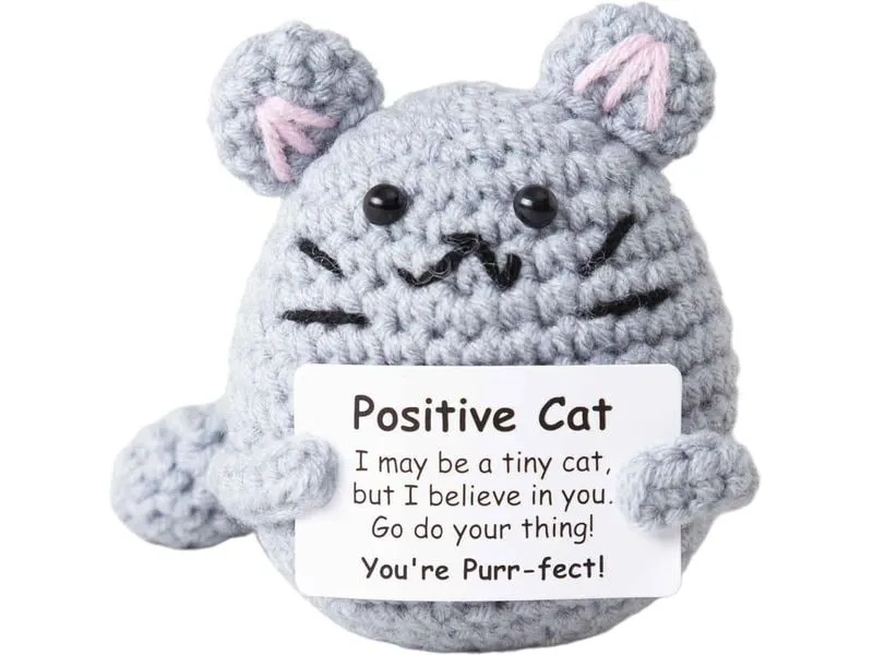 I AM CREATIVE Aufsteller Positive Cat Dekofigur Plüschtier Grau 8.5 cm I AM CREATIVE Aufsteller Positive Cat Dekofigur Plüschtier Grau 8.5 cm