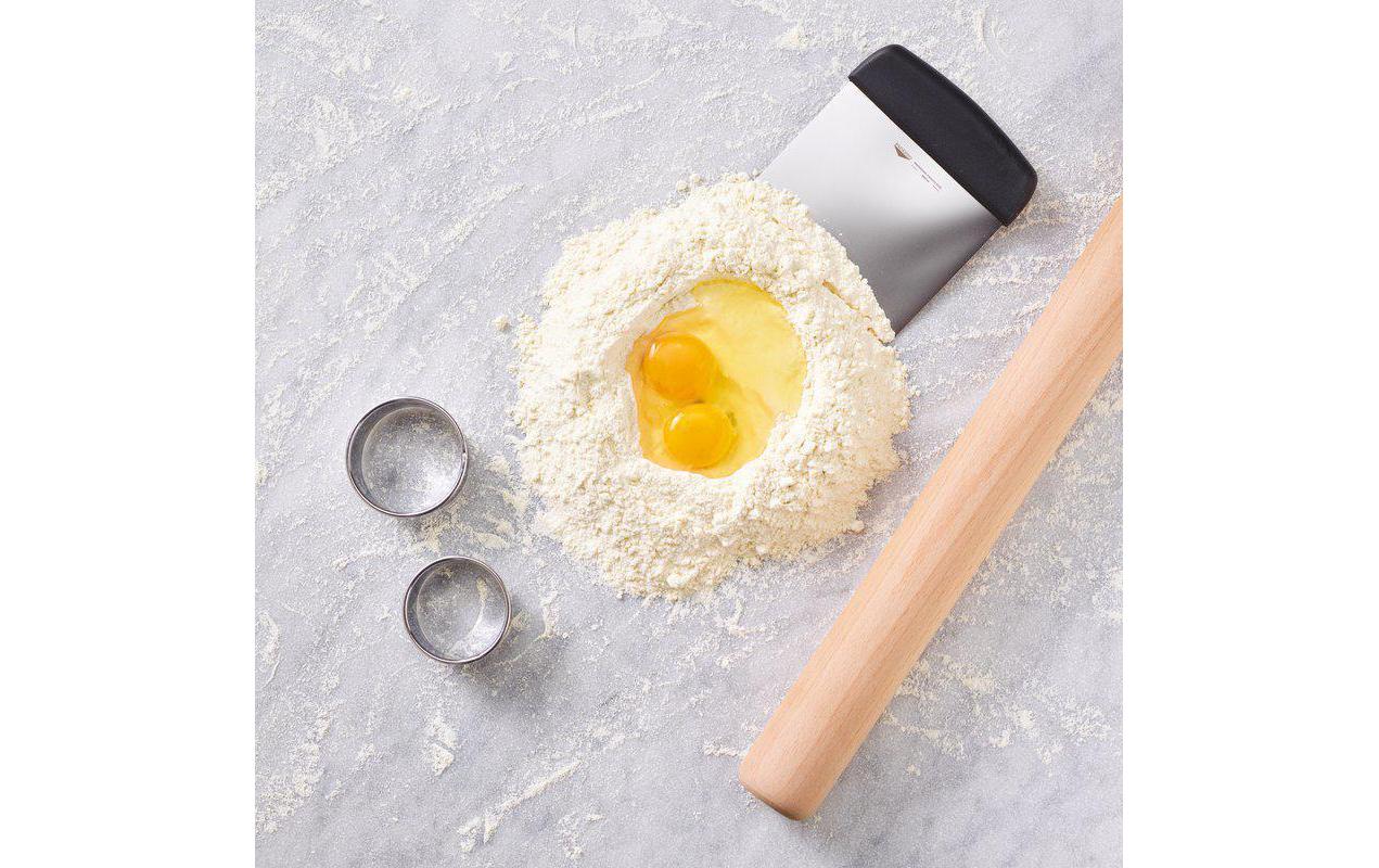 Paderno Teigschaber Silber