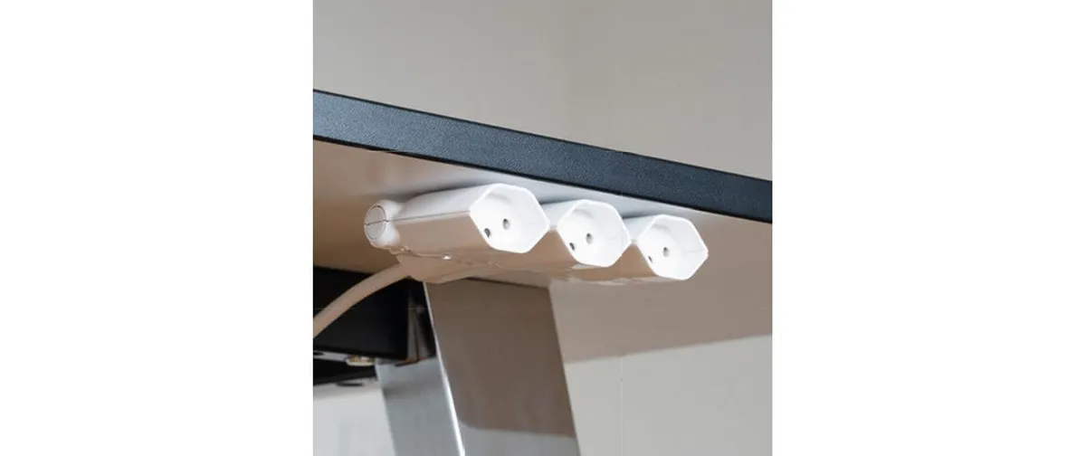 Max Hauri Steckdosenleiste Clip-Clap Line 3x T13, Weiss Max Hauri Steckdosenleiste Clip-Clap Line 3x T13, Weiss