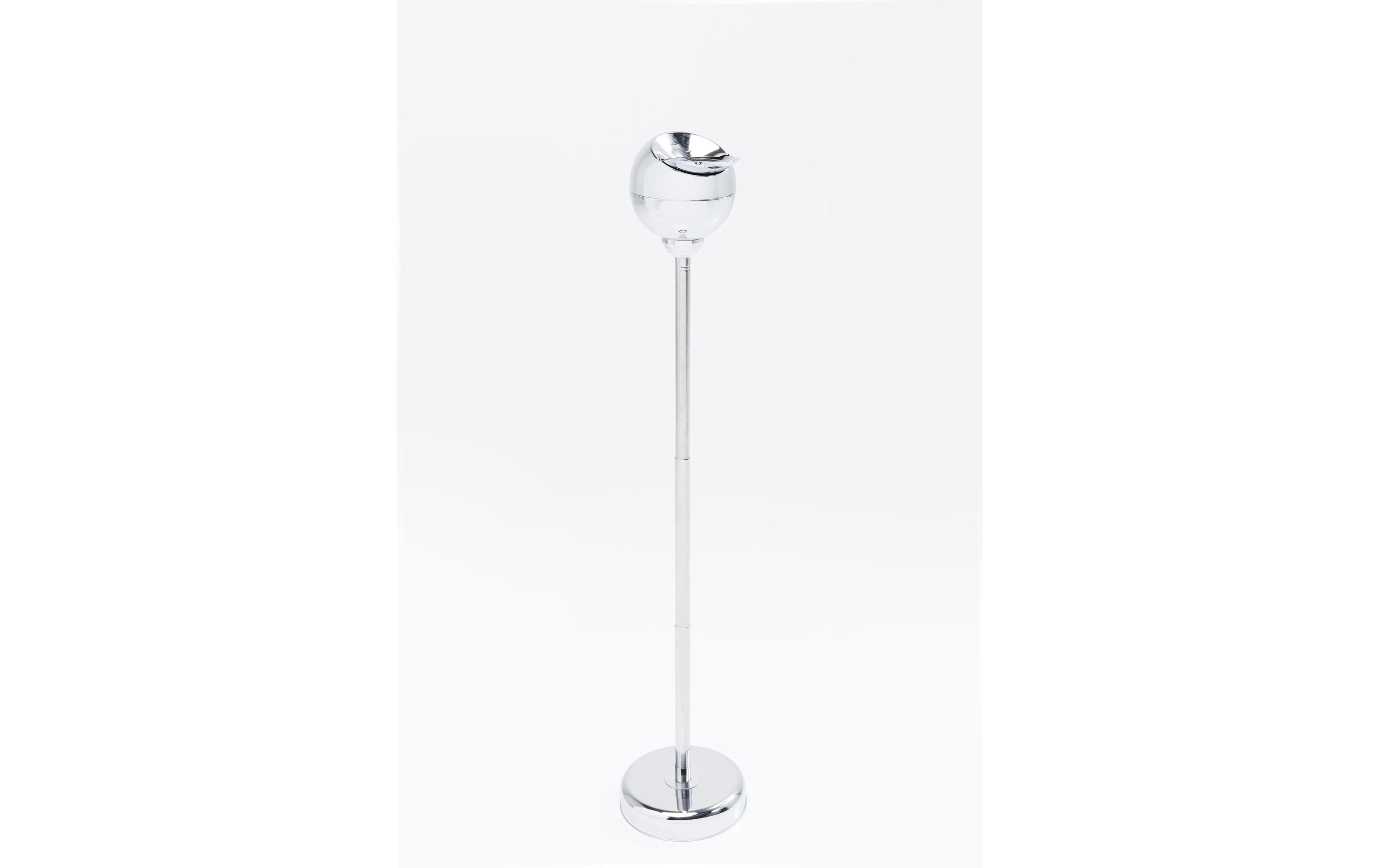 Kare Standascher Spheric Chrome Silber