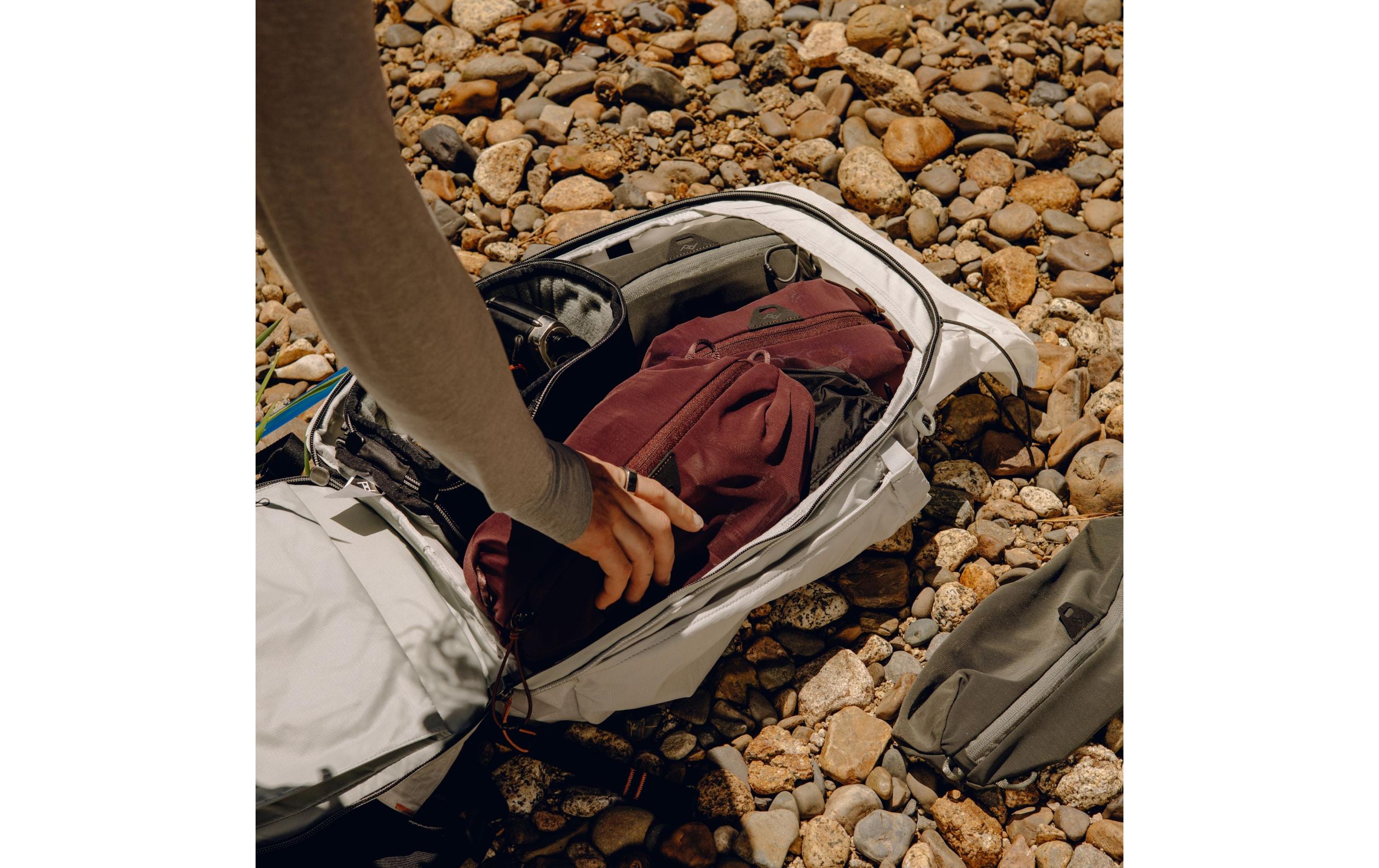 Peak Design Fotorucksack Outdoor-Rucksack 25L – Weiss