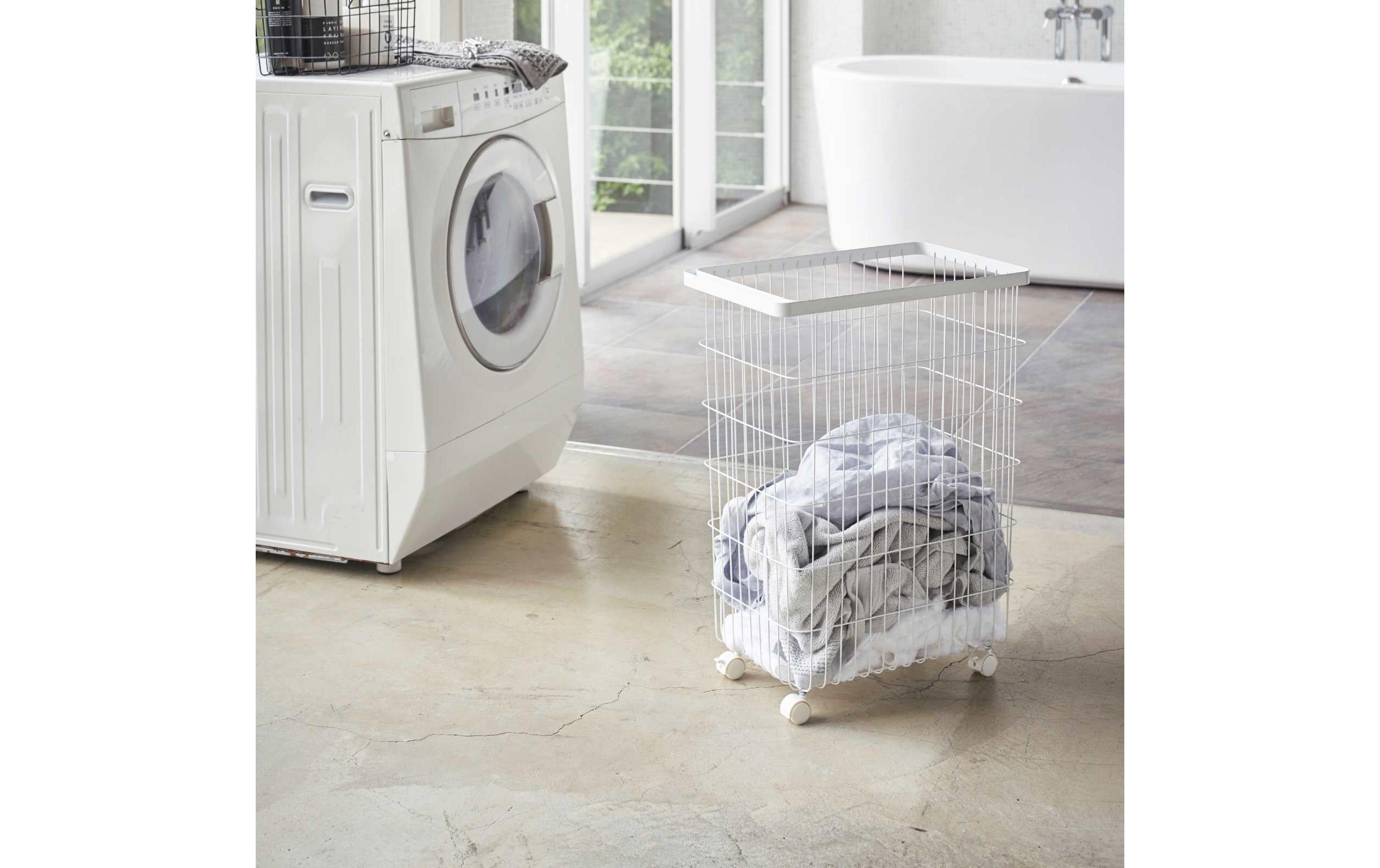 Yamazaki Wäschekorb Tower 50 l, Weiss