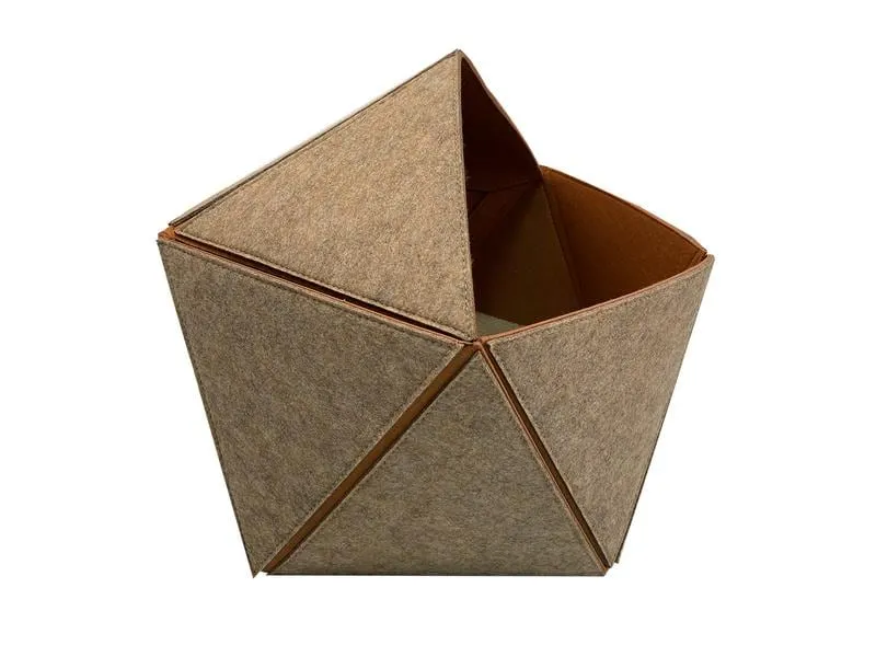 Ebi D&D Katzenhaus Logan, 51 x 41 cm, Braun