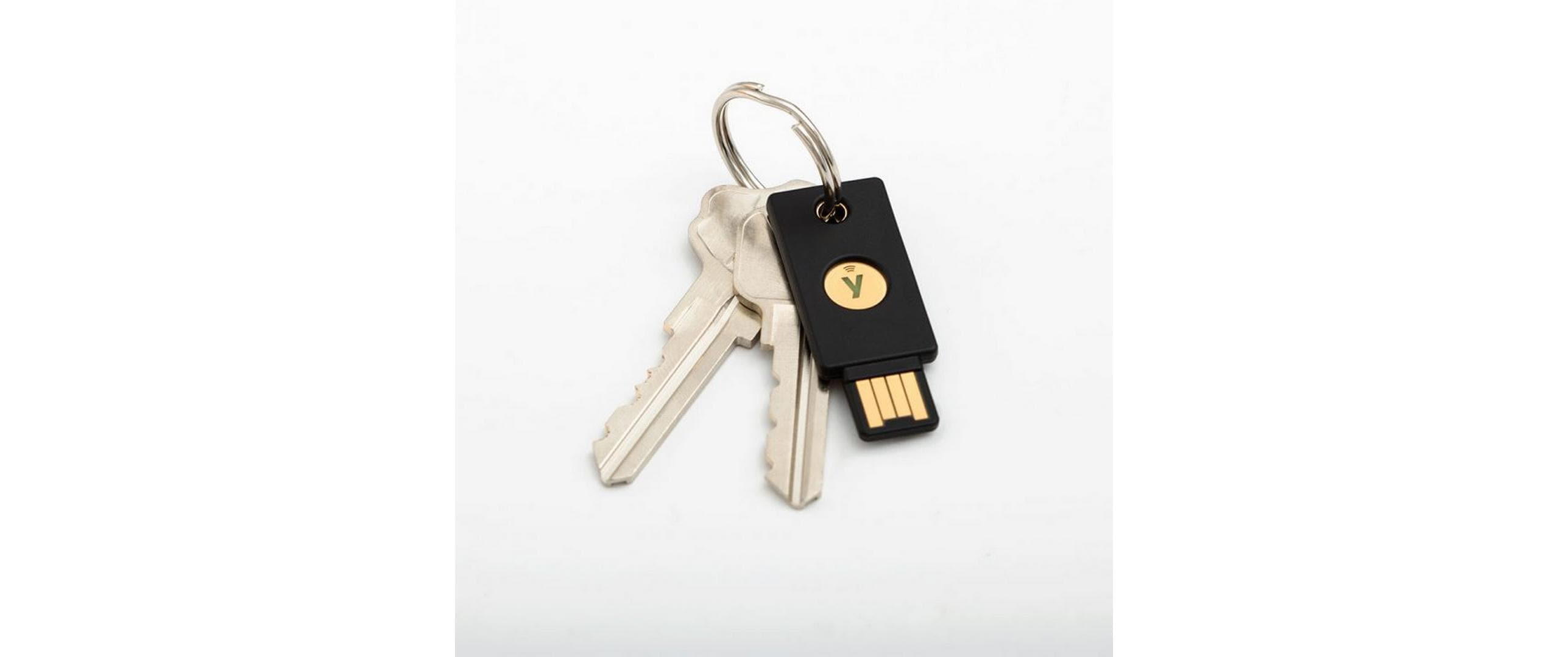 Yubico YubiKey 5 NFC FIPS FW 5.4 USB-A, 1 Stück
