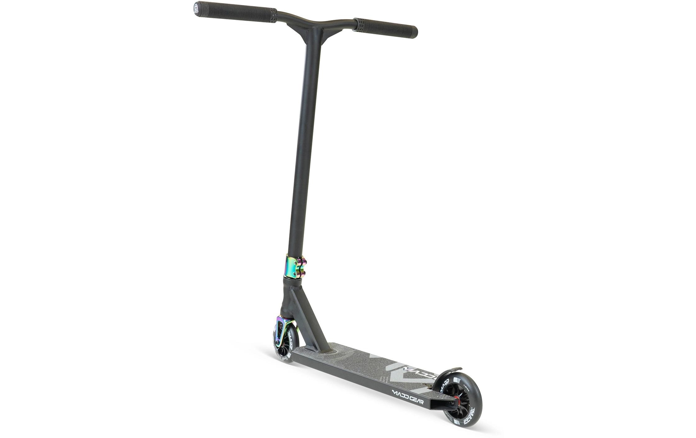 Madd Gear Scooter Freestyle MG5 Axion Schwarz/Rainbow