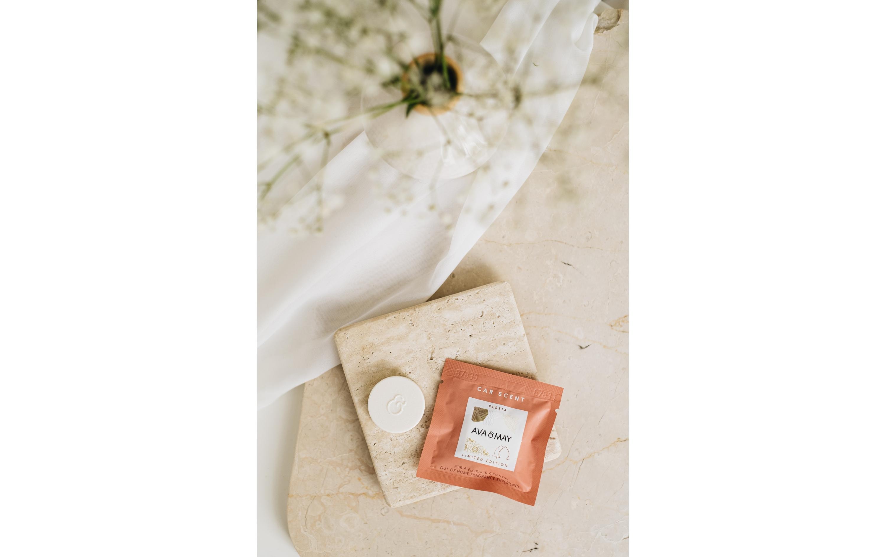 AVA & MAY Autodiffusor Persia