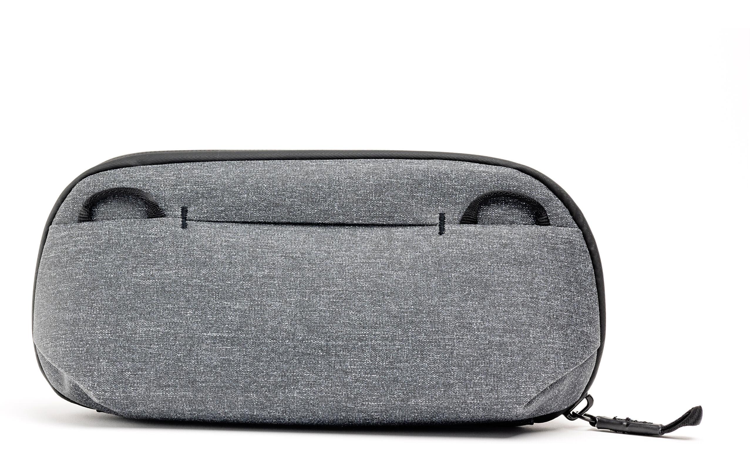 Peak Design Kleine Tech-Tasche Holzkohle