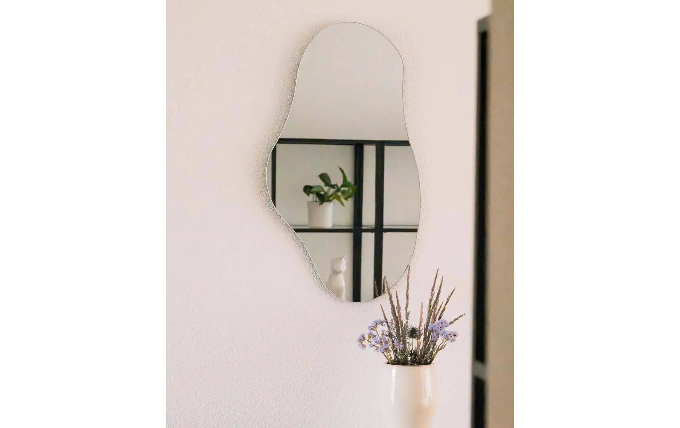 Esmée Spiegel Wavy 44 x 80 cm, Silber