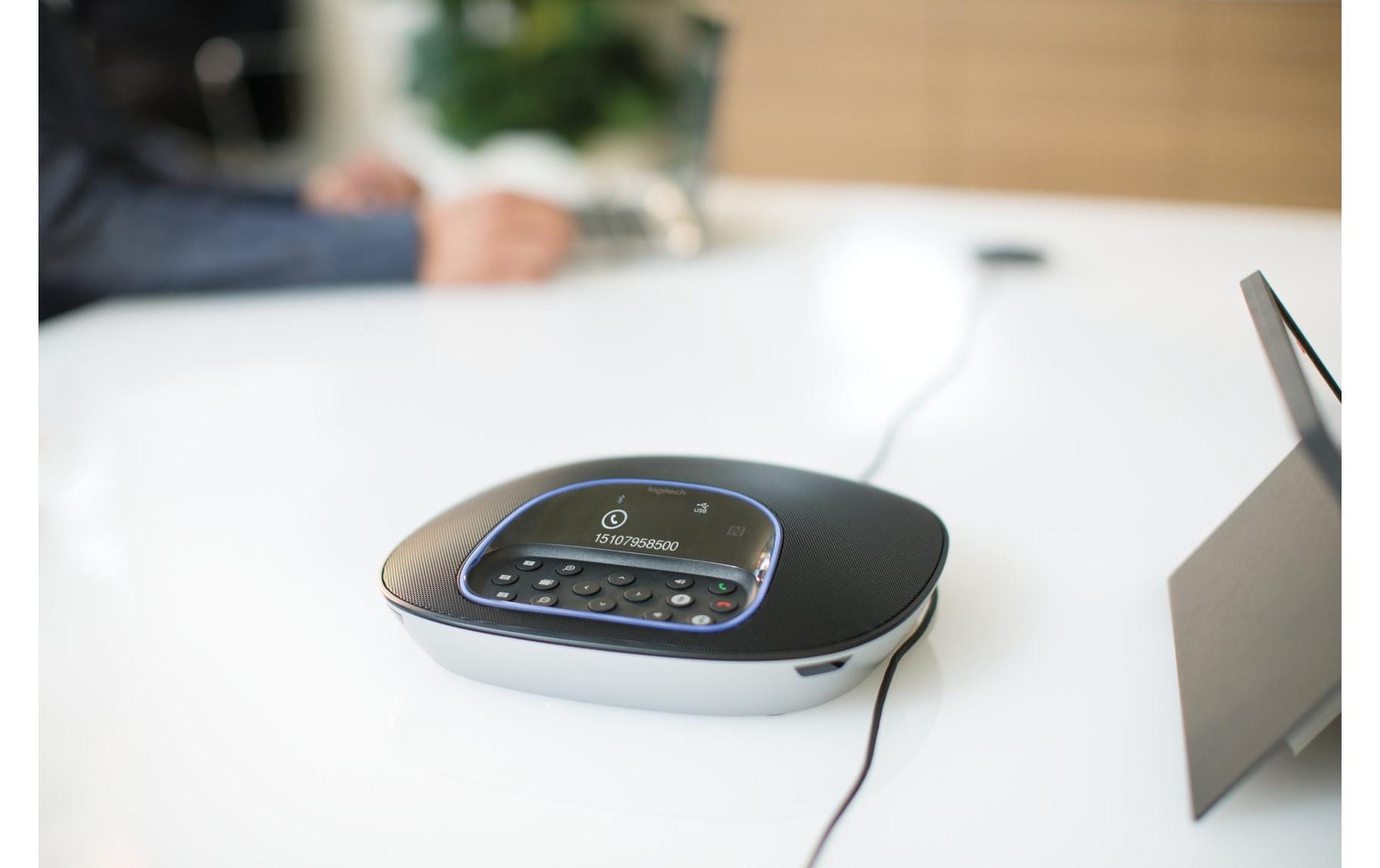 Logitech ConferenceCam Group USB Full HD 1080P 30 fps Logitech ConferenceCam Group USB Full HD 1080P 30 fps