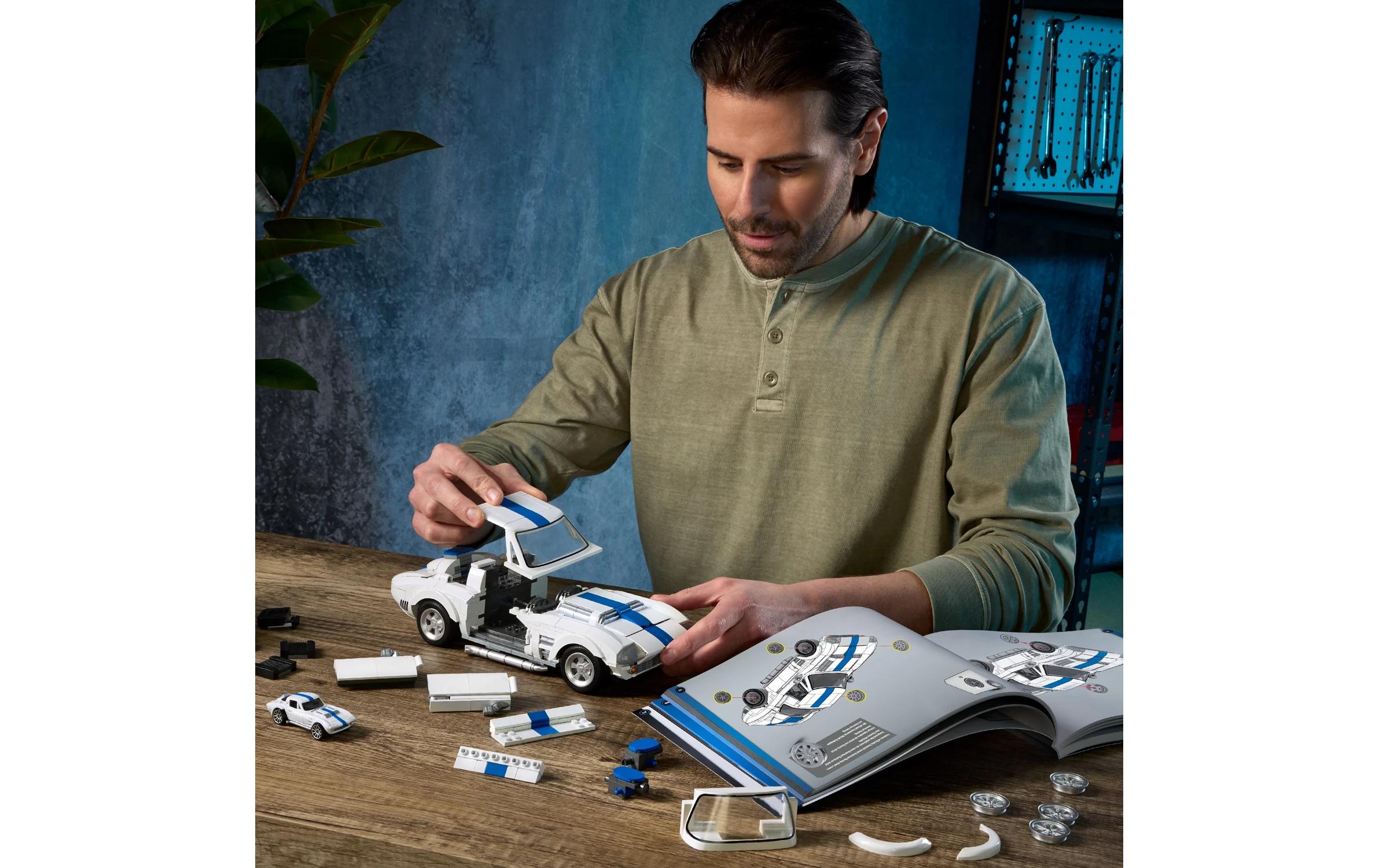 Mega Construx Hot Wheels Mattel Brick Shop Custom Corvette Grand Sport