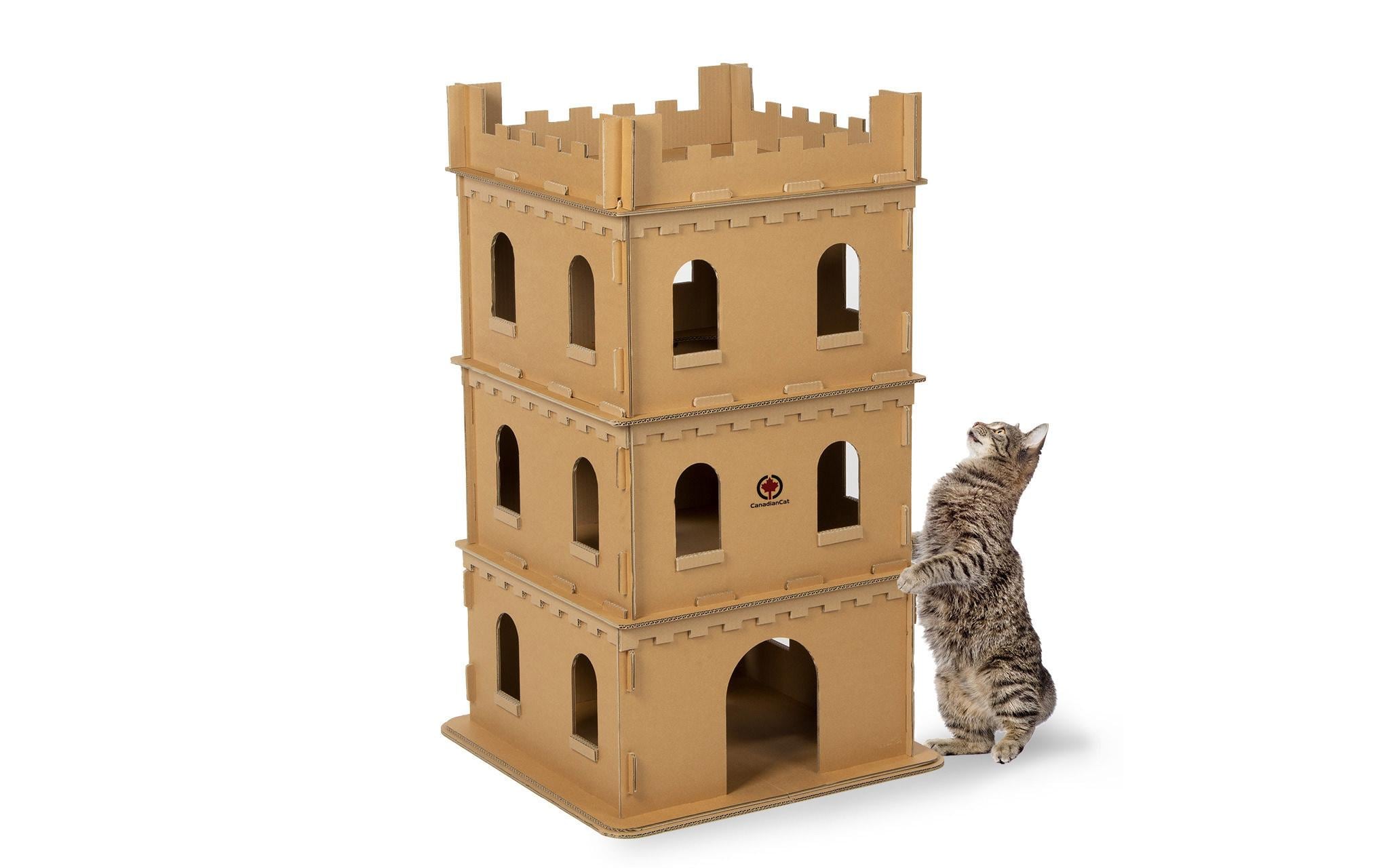 CanadianCat Cat Tower Sir Scratch-A-Lot, XL