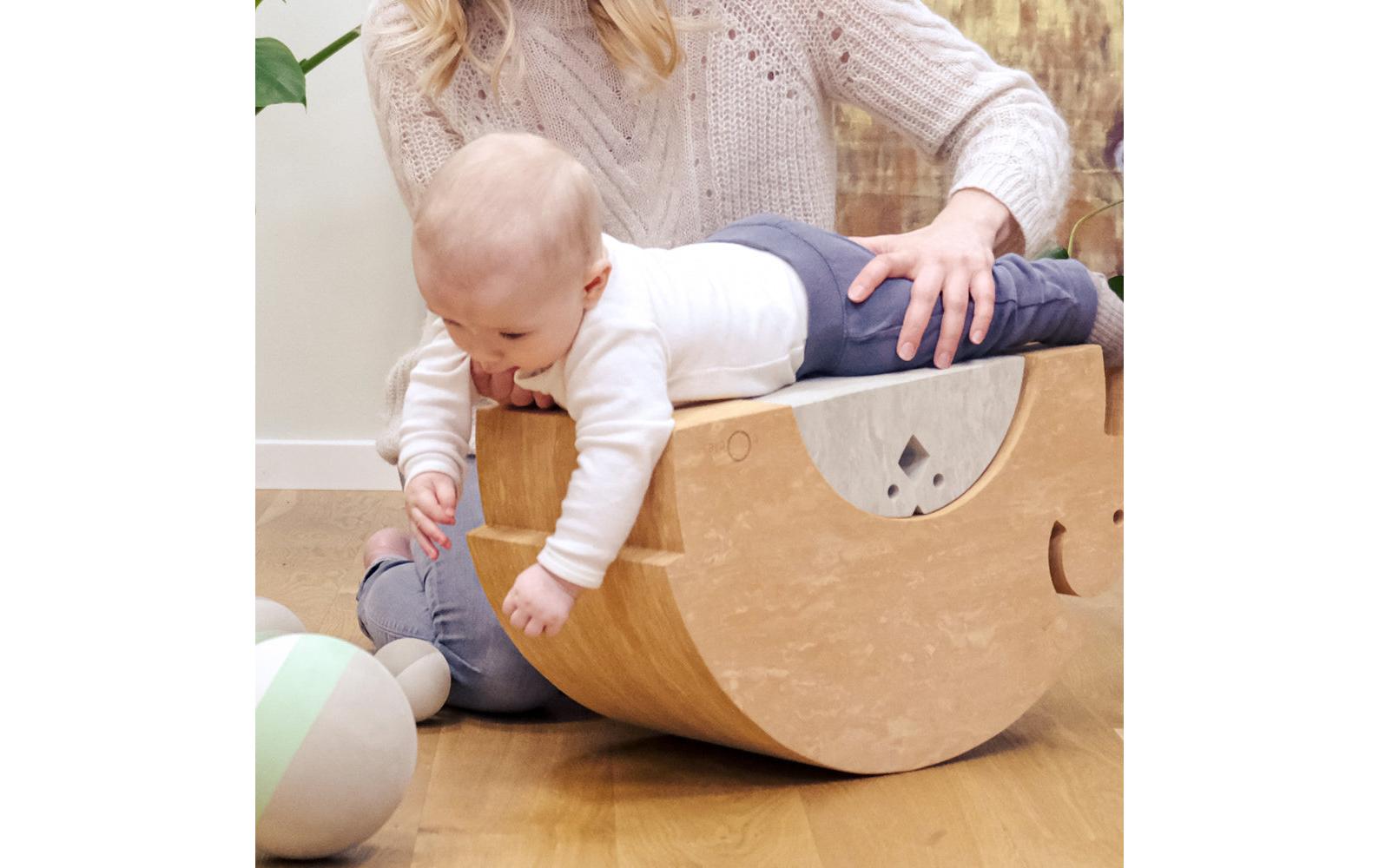 bObles Beschäftigungsspielzeug Küken Smoke