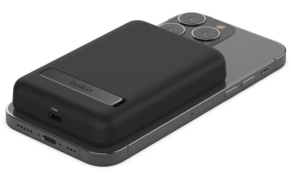 Belkin Powerbank Boost Charge kabellos 5000 mAh Schwarz