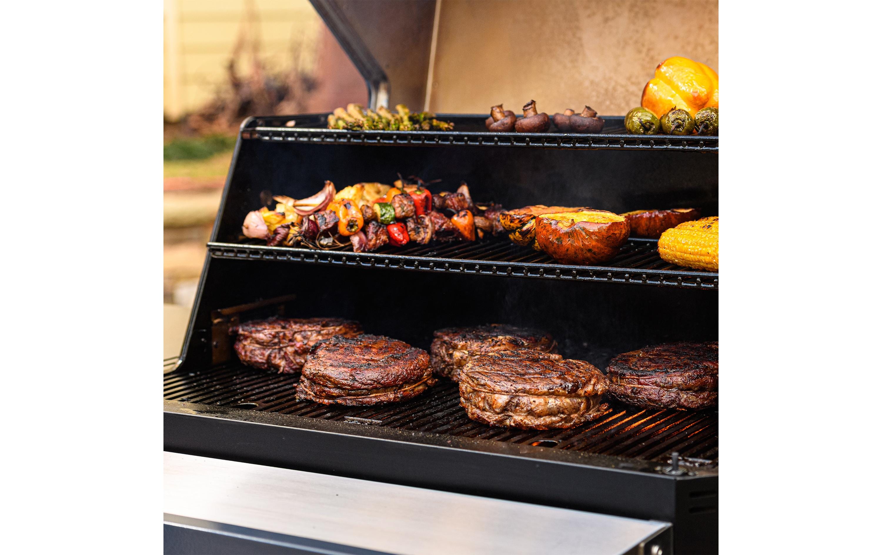 Masterbuilt Gravity Series 1050 Digitaler Holzkohlegrill + Smoker