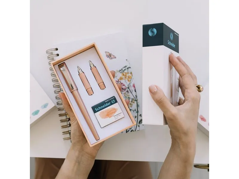 Schneider Kalligraphiefüller Für kreatives Schreiben Schneider Kalligraphiefüller Für kreatives Schreiben