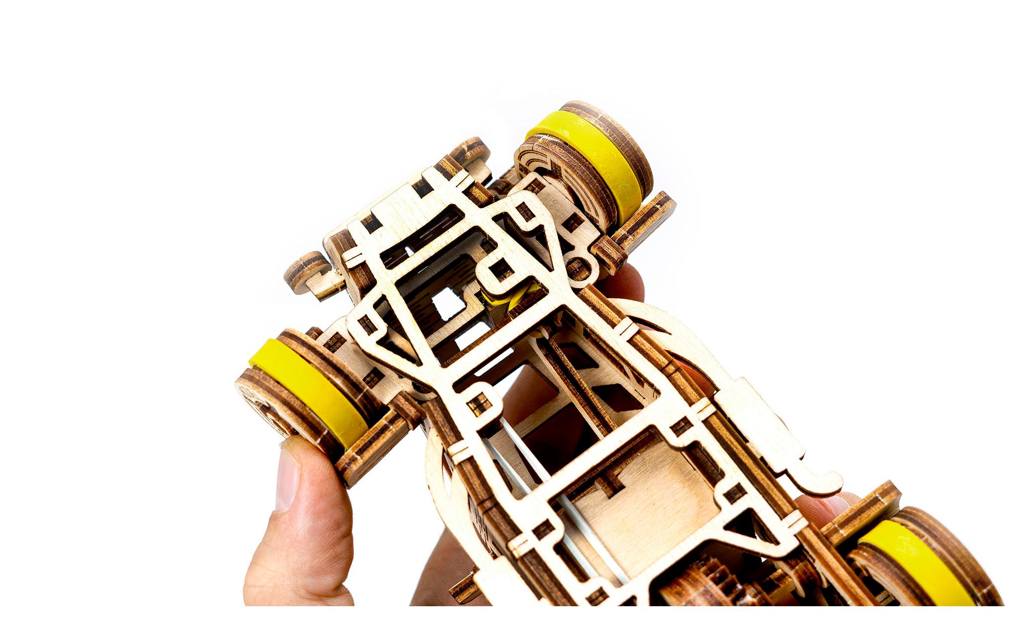 Revell Tiny Adventures Roadster Holzbausatz