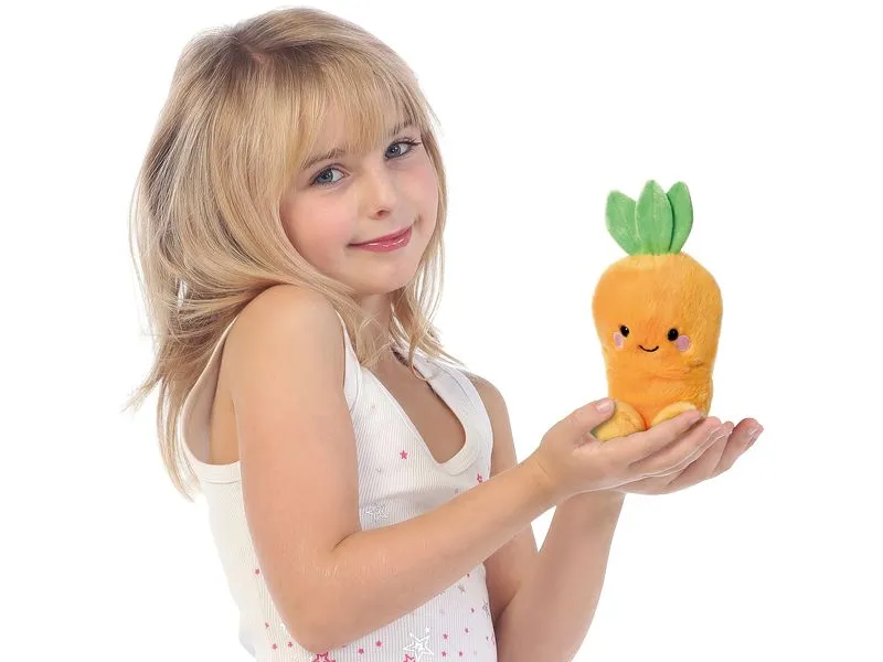 AURORA Palm Pals Cheerful Carrot 13 cm AURORA Palm Pals Cheerful Carrot 13 cm
