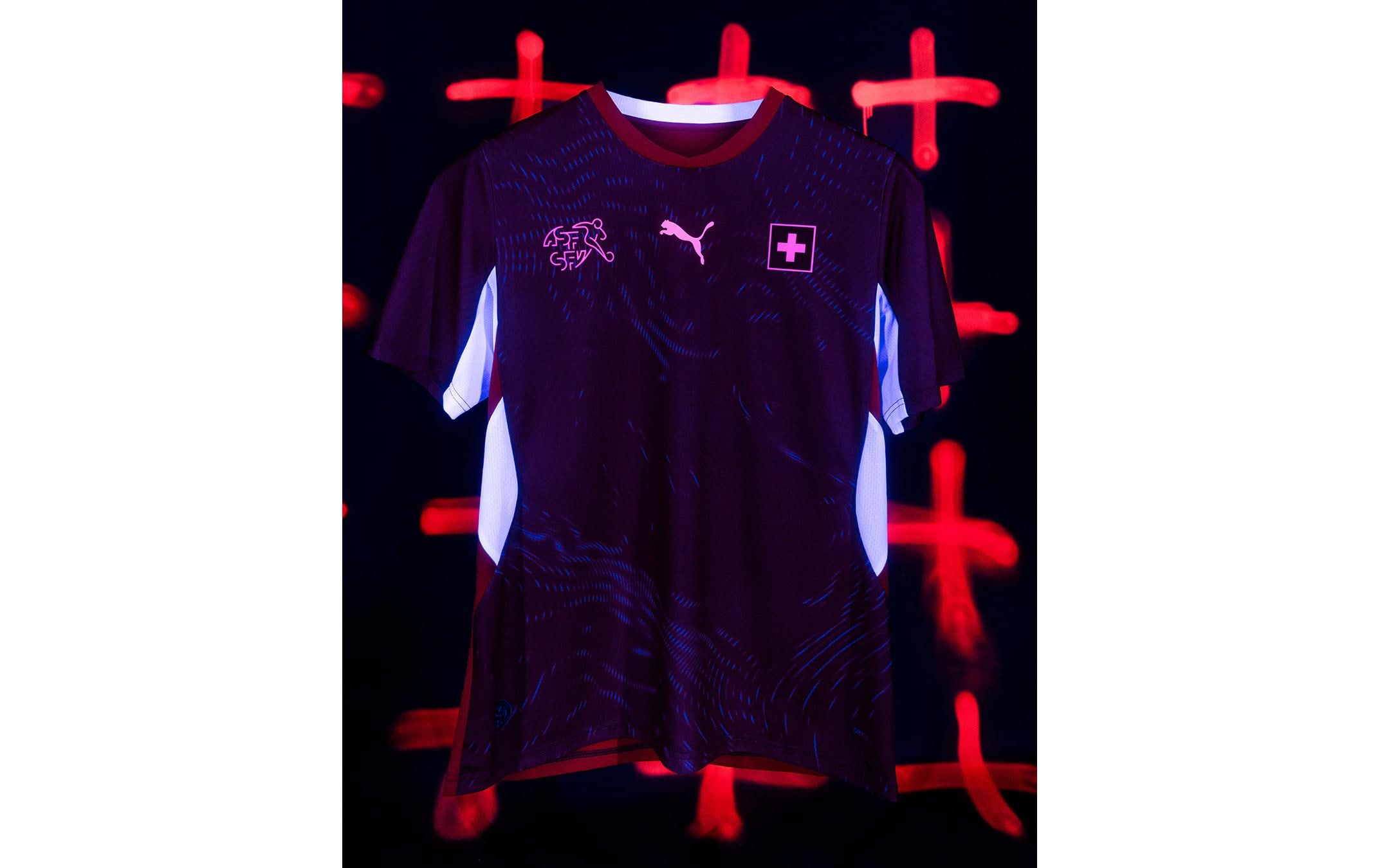 PUMA Jersey SFV Home Replica Rot, XXXL