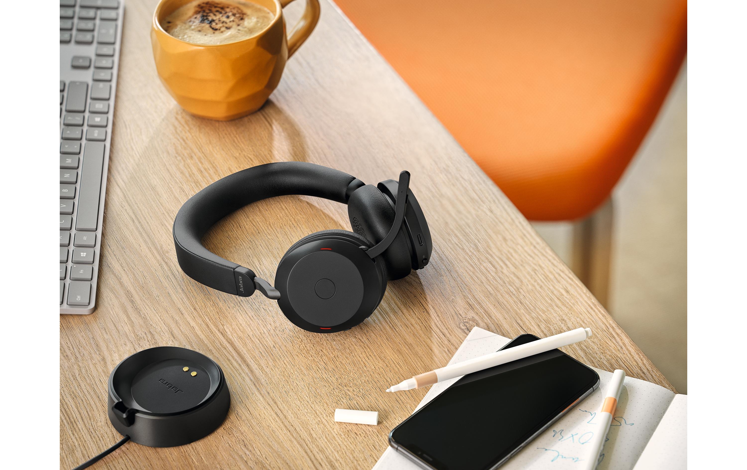 Jabra Headset Evolve2 75 Duo UC Schwarz, USB-A, inkl. Ladestation Jabra Headset Evolve2 75 Duo UC Schwarz, USB-A, inkl. Ladestation