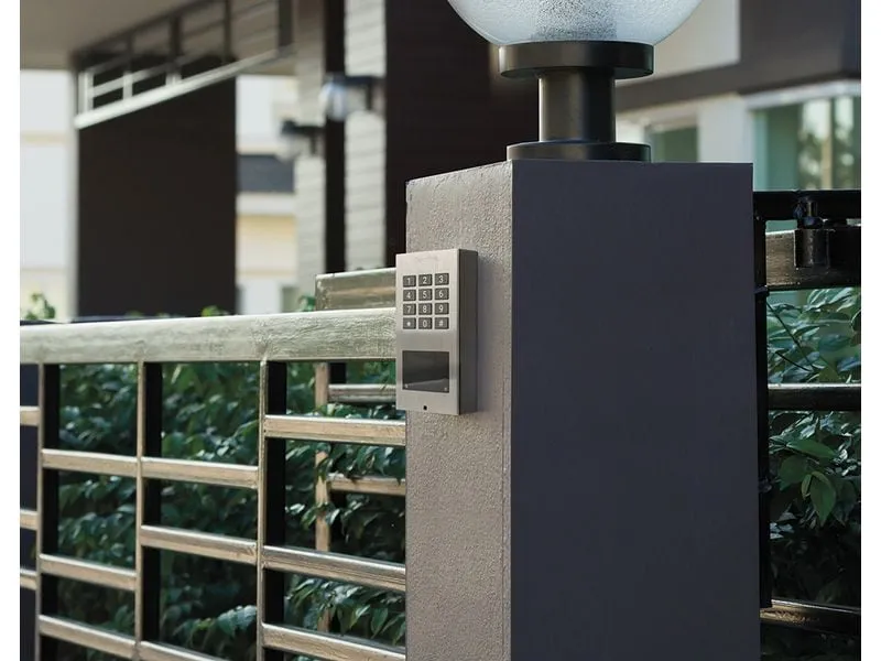 Doorbird Zutrittskontrollsystem A1121 Aufputz PoE-fähig, Edelstahl Doorbird Zutrittskontrollsystem A1121 Aufputz PoE-fähig, Edelstahl