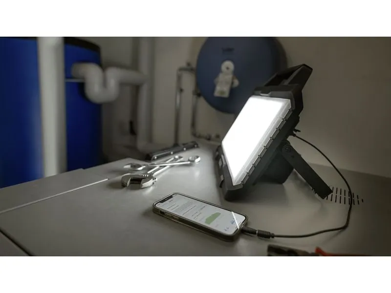 STEFFEN Akku Scheinwerfer Worklight 50 W STEFFEN Akku Scheinwerfer Worklight 50 W