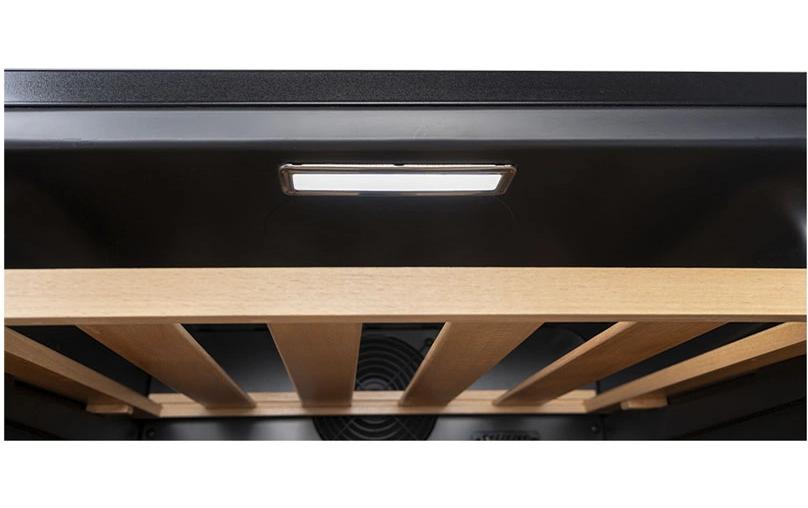 Kibernetik Weinkühlschrank WKH39D Rechts, Schwarz