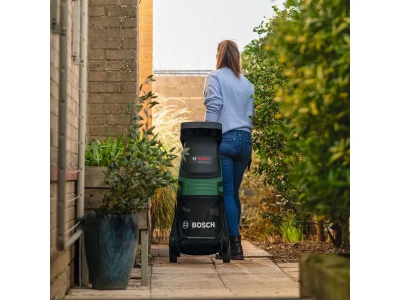 Bosch Häcksler UniversalShredder 2x18 V-25 25 mm 2x Akku Bosch Häcksler UniversalShredder 2x18 V-25 25 mm 2x Akku