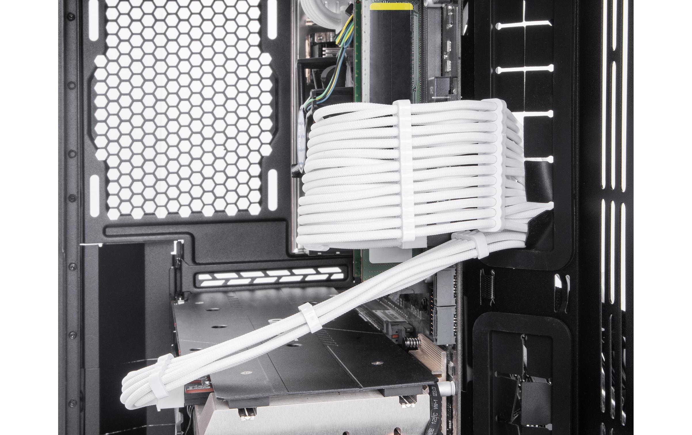 Delock Stromverlängerungskabel Set 5-teilig Sleeved mit Kabelkämmen