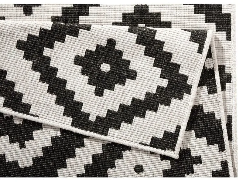 Hanse Home Malta In- & Outdoor Teppich 160 x 230 cm, Schwarz/Crème Hanse Home Malta In- & Outdoor Teppich 160 x 230 cm, Schwarz/Crème