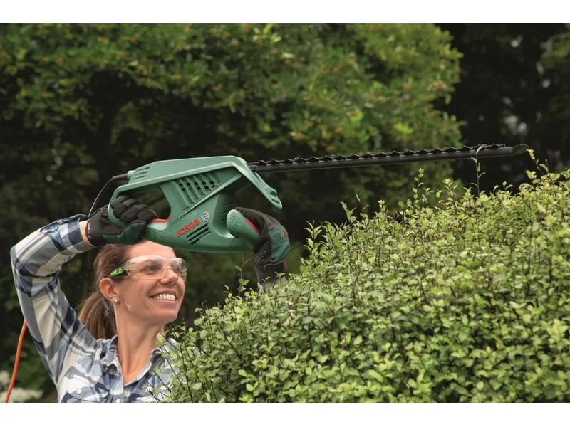 Bosch Elektro-Heckenschere EasyHedgeCut 45-16 Bosch Elektro-Heckenschere EasyHedgeCut 45-16