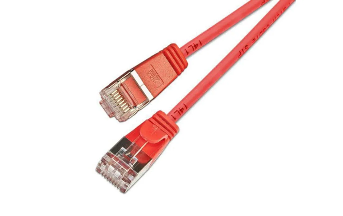 SLIM Slimpatchkabel RJ-45 - RJ-45, Cat 6, U/FTP, 3 m, Rot