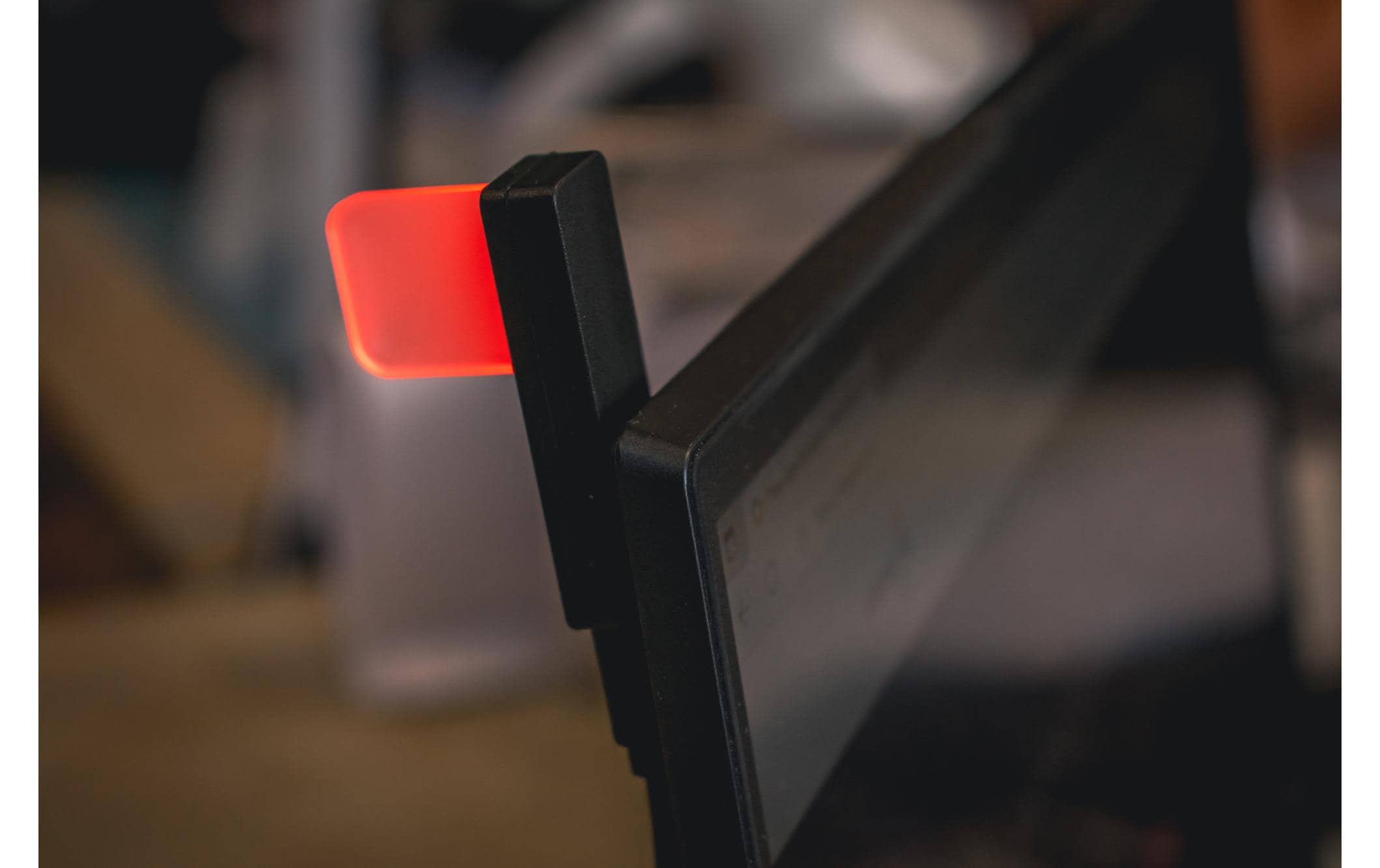 Luxafor Flag mit 0.5 m USB-C Kabel, Schwarz