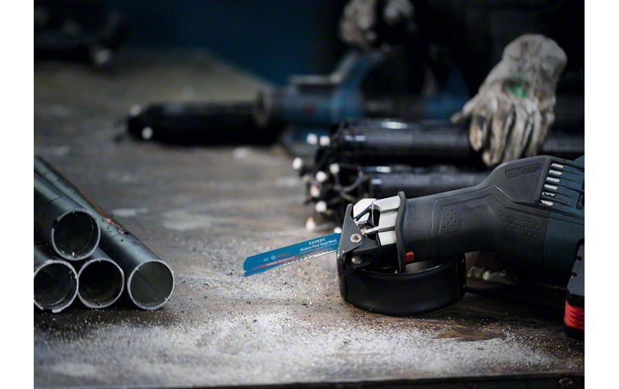 Bosch Professional Säbelsägeblatt EXPERT Medium-Thick Tough Metal S 1155 HHM